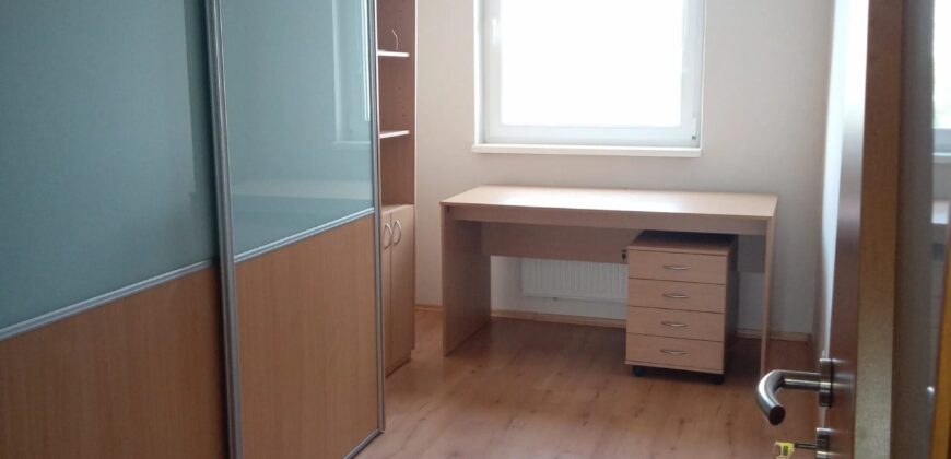 Priestranný 4 izb. Jirásková pri Chorvátskom ramene, električke